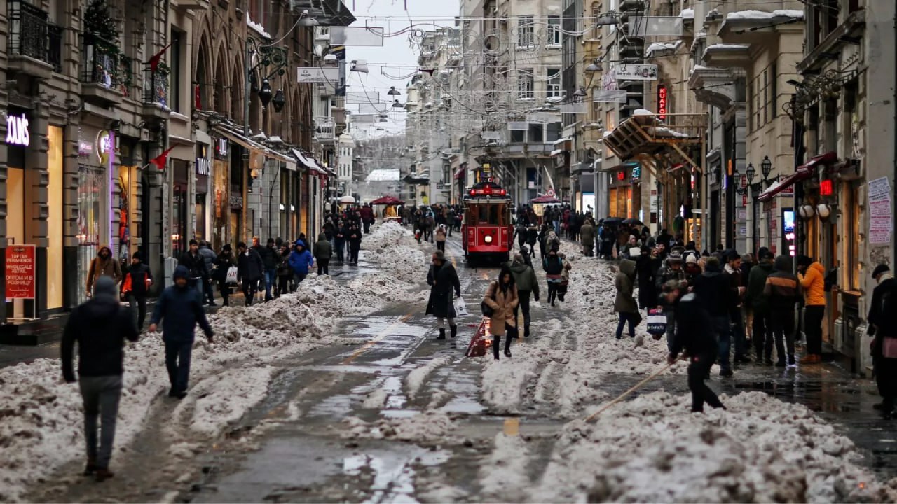 افزایش ۴۹ درصدی حداقل دستمزد در ترکیه؛ لیر در برابر دلار و یورو تضعیف شد