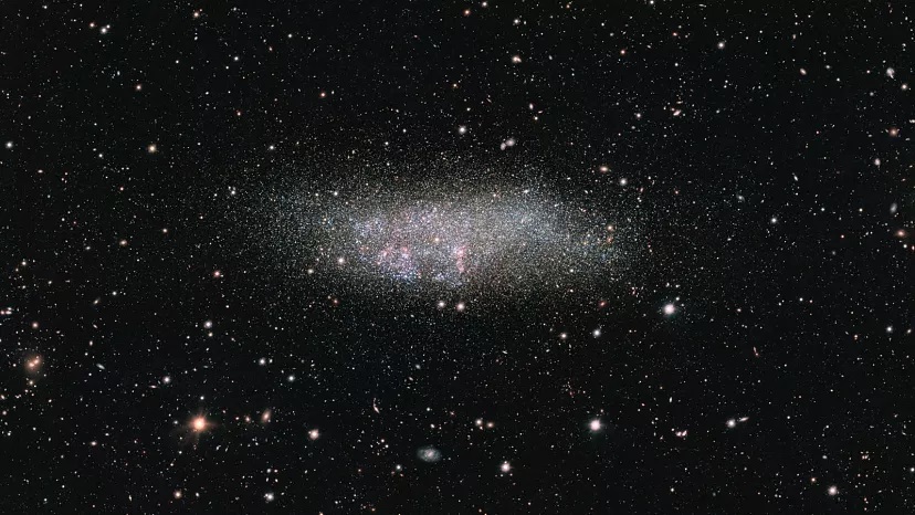 تلسکوپ فضایی جیمز وب تاریخ یک کهکشان اولیه را از زمان انفجار بزرگ بازسازی می کند.