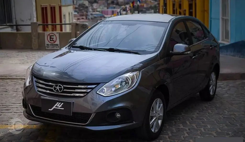 ماشین Jac J4