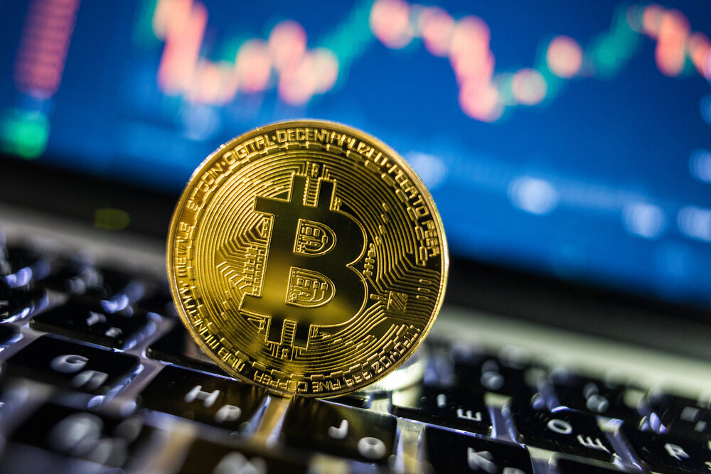 قیمت بیت‌کوین تا ۱۰۰ هزار دلار بالا می‏‌رود؟ | هدف جدید بیت‌کوین چند دلاری است؟