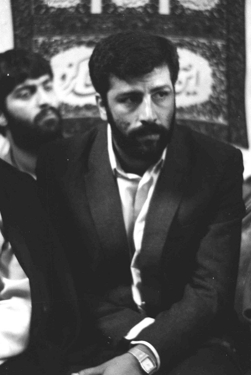بخشی از خاطرات رئیسی به قول خودش: گفتم اگر شاه برود آقای خامنه ای بهترین فرد برای ریاست جمهوری است + عکس