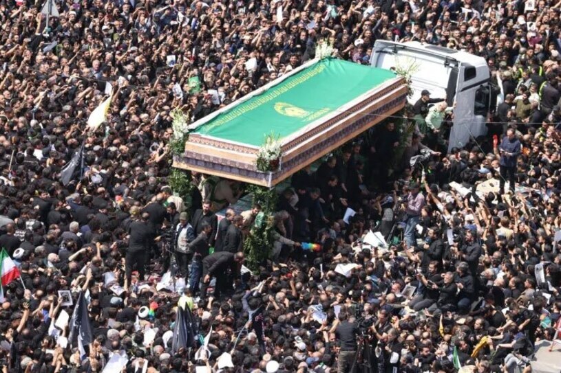 تشییع جنازه را باید با مراسم تدفین مقایسه کرد نه با ایران تحلیلات