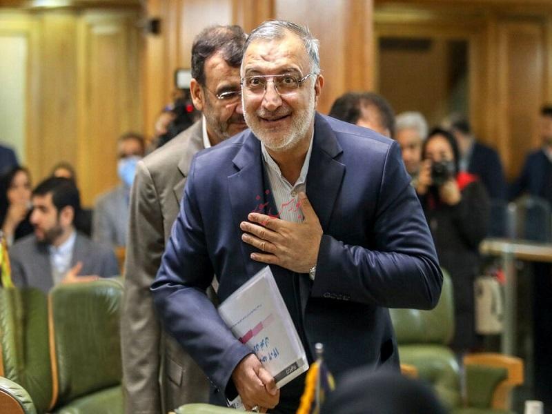 دوست دارم حداقل یکی از کاندیداها چیزی در مورد اقتصاد و بازار سرمایه بفهمد دوست دارم حداقل یکی از کاندیداها چیزی در مورد اقتصاد و بازار سرمایه بفهمد