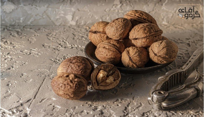 خرید Walnut Tuyserkan