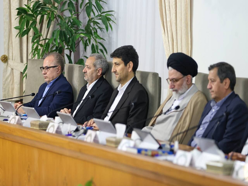 خلاصه ، ما به گل و لای رفتیم ... کمر ، کمر خلاصه ، ما به گل و لای رفتیم ... کمر ، کمر