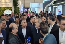 بازدید پزشکیان از نمایشگاه نفت