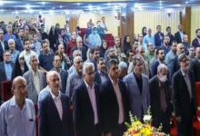 فرشاد مومنی