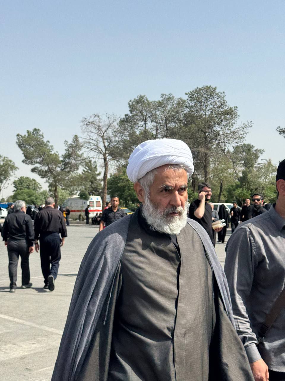 فرمانده فدوی و هوجاتولسلام حسین تائب