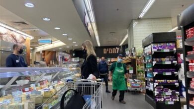 تعطیلی مراکز بزرگ خرید اسرائیل و کمبود شدید کالاهای اساسی