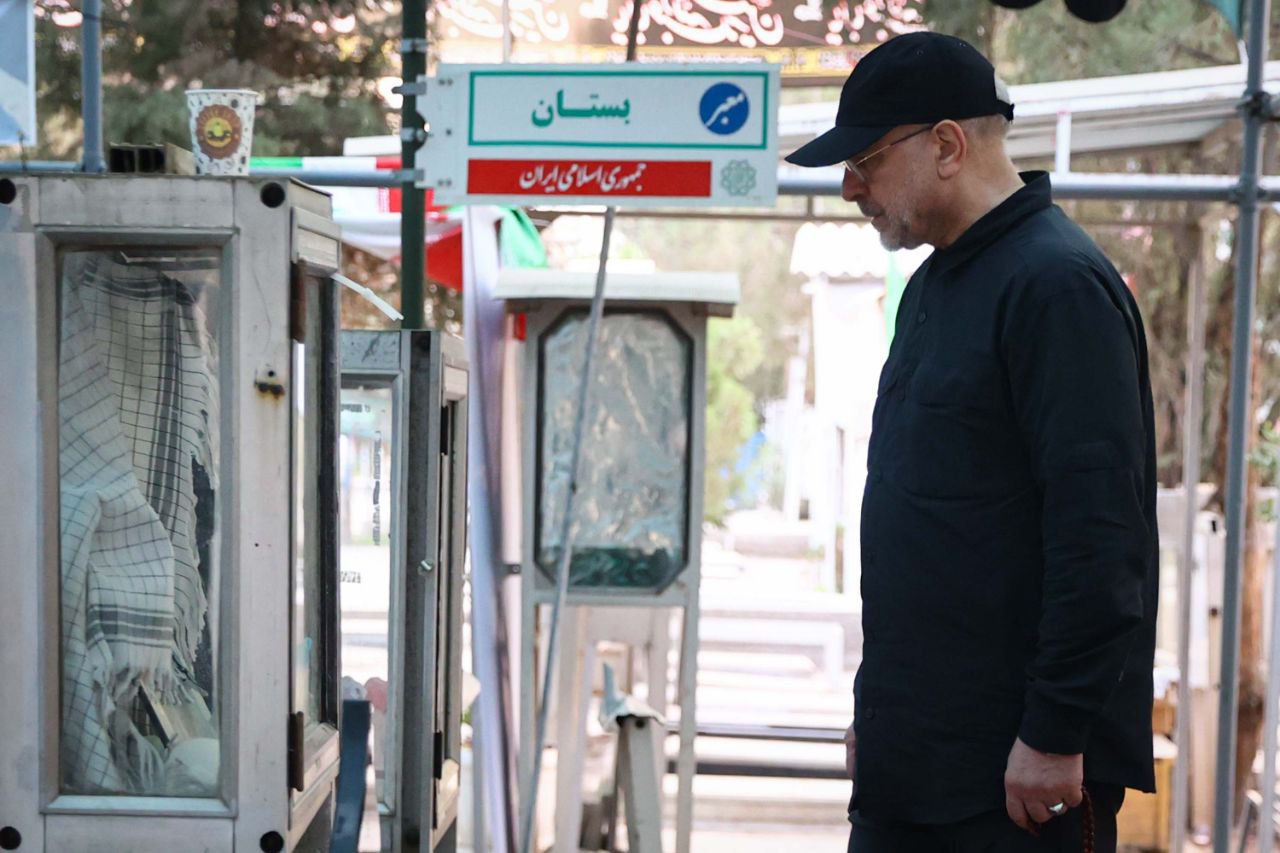 وجود طلوع بافندگی فرش در قبر شهدای رژیم صهیونیستی