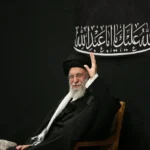 دستور آیت‌الله خامنه ای به محمود کریمی برای خواندن ای ایران