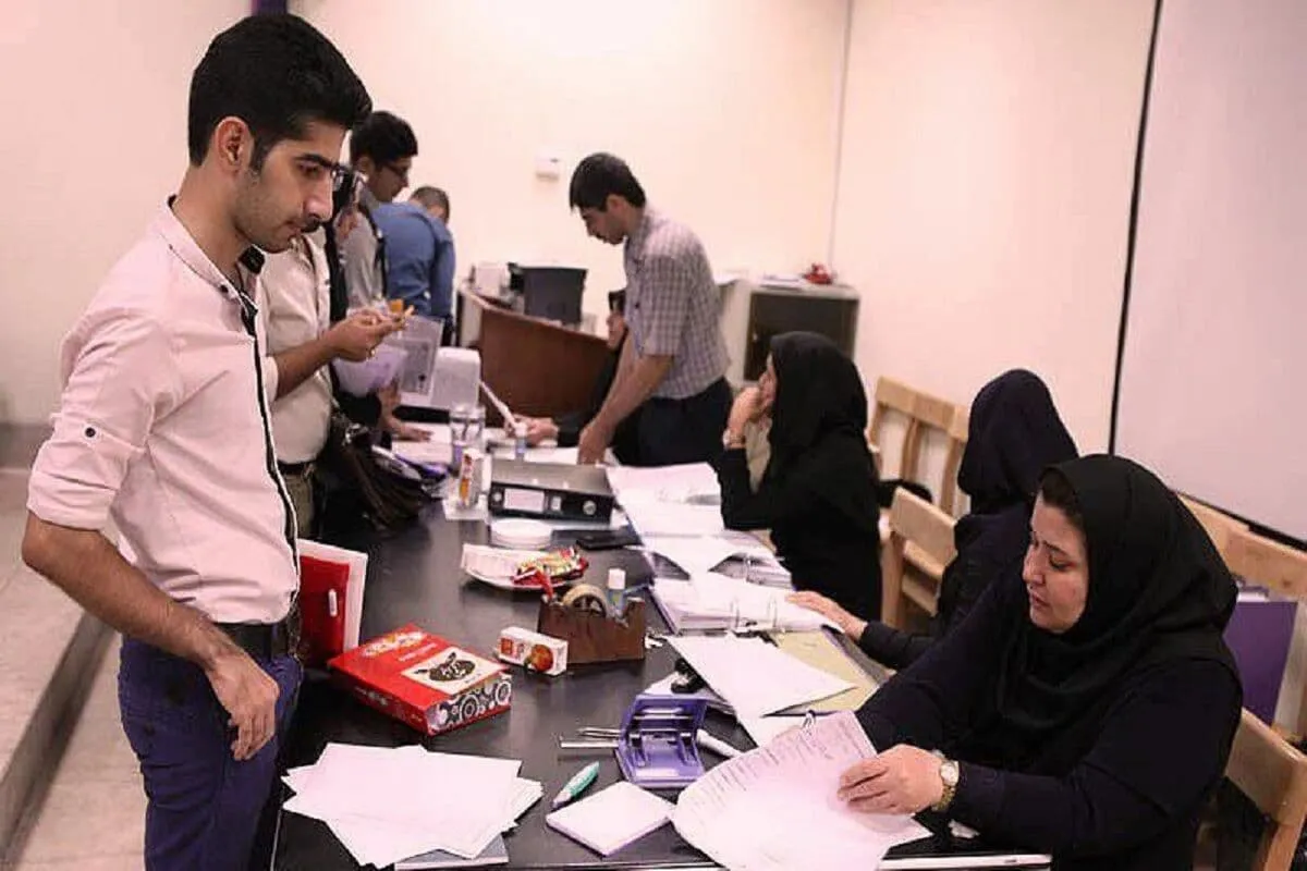 نظرسنجی محرمانه ثبت نام مدارس با کیوآرکد وزارت آموزش و پرورش