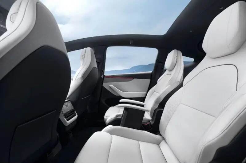 مرسدس -بنز به دنبال استفاده از موتور BMW در مدل های جدید خود است
