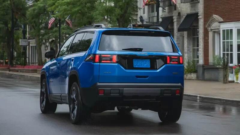 مرسدس -بنز به دنبال استفاده از موتور BMW در مدل های جدید خود است