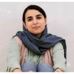 انتقاد روزنامه خراسان از توهین زینب موسوی به فردوسی: از یک زن ایرانی قبیح است
