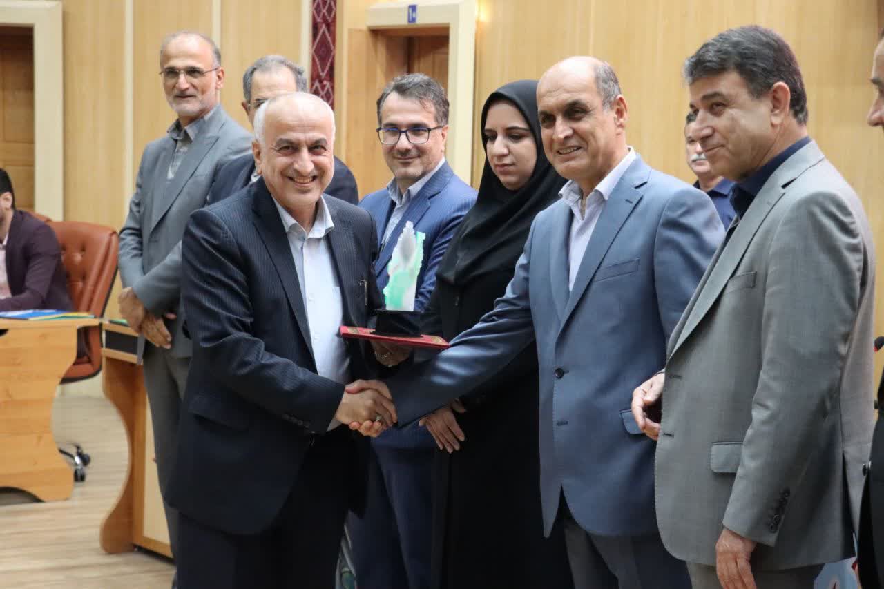 صمت گیلان سه سال متوالی، رتبه برتر جشنواره شهید رجایی را کسب کرد