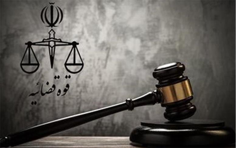محکومیت زینب موسوی به جرم توهین به شاهنامه فردوسی
