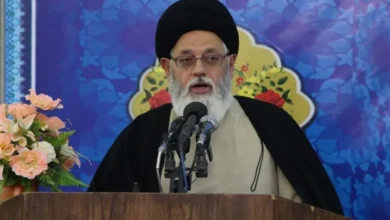 امام جمعه بخش مرکزی یزد: برخی از خواسته‌های جبهه اصلاحات مطالبات دشمن است / امام جمعه ایلام: پیشنهاد تعلیق غنی سازی همان مسیری است که لیبی رفت
