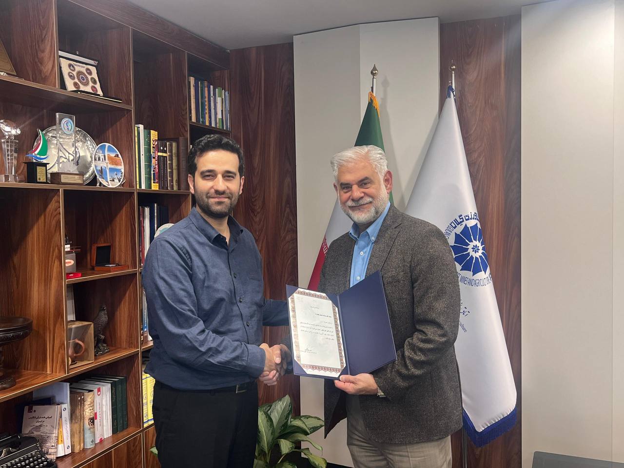 «فرهاد شوقی چهارده» مشاور امور بازرگانی اتاق بازرگانی گیلان شد