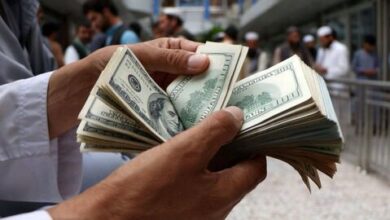 قیمت دلار با کنترل فعالان بازار ارز کاهشی می شود