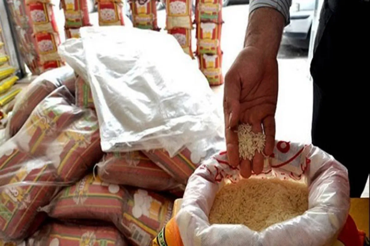 معاوضه وسایل خانه با برنچ و روغن شکل جدیدی از فقر است.