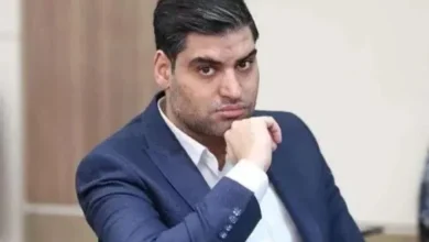 باشگاه پرسپولیس هنوز تصمیمی درباره آینده همکاری با وحید هاشمیان نگرفته است