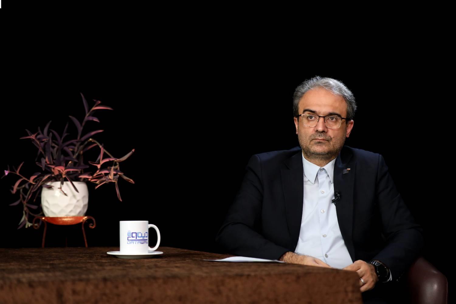 گیلان بهشت فریلنسرها شد | چالش زمین در مسیر توسعه دکل‌ها