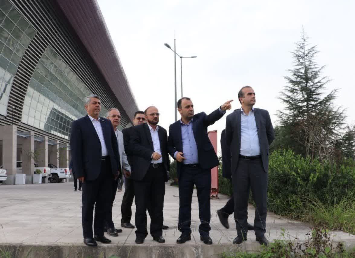 ۳ هزار کانتینر لوازم خودرو از مسیر بندر کاسپین به ایستگاه رشت منتقل میشوند