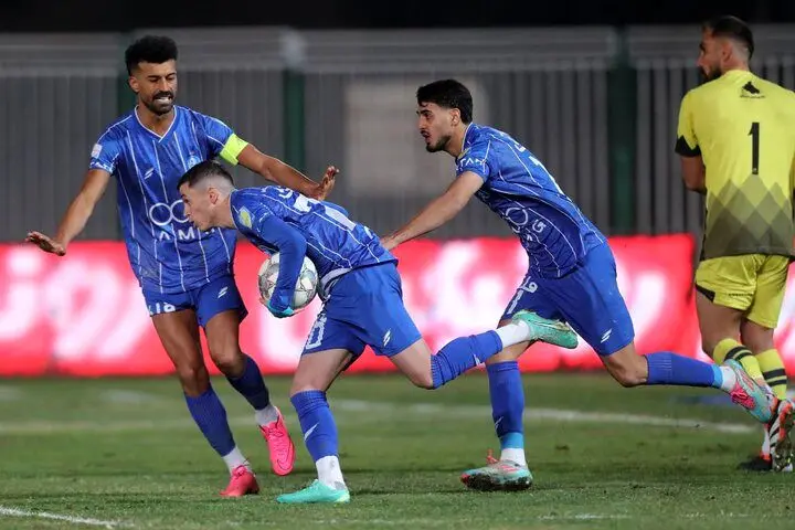 استقلال با کمک VAR به فینال هجدهم راه یافت / سهولت اختلاف