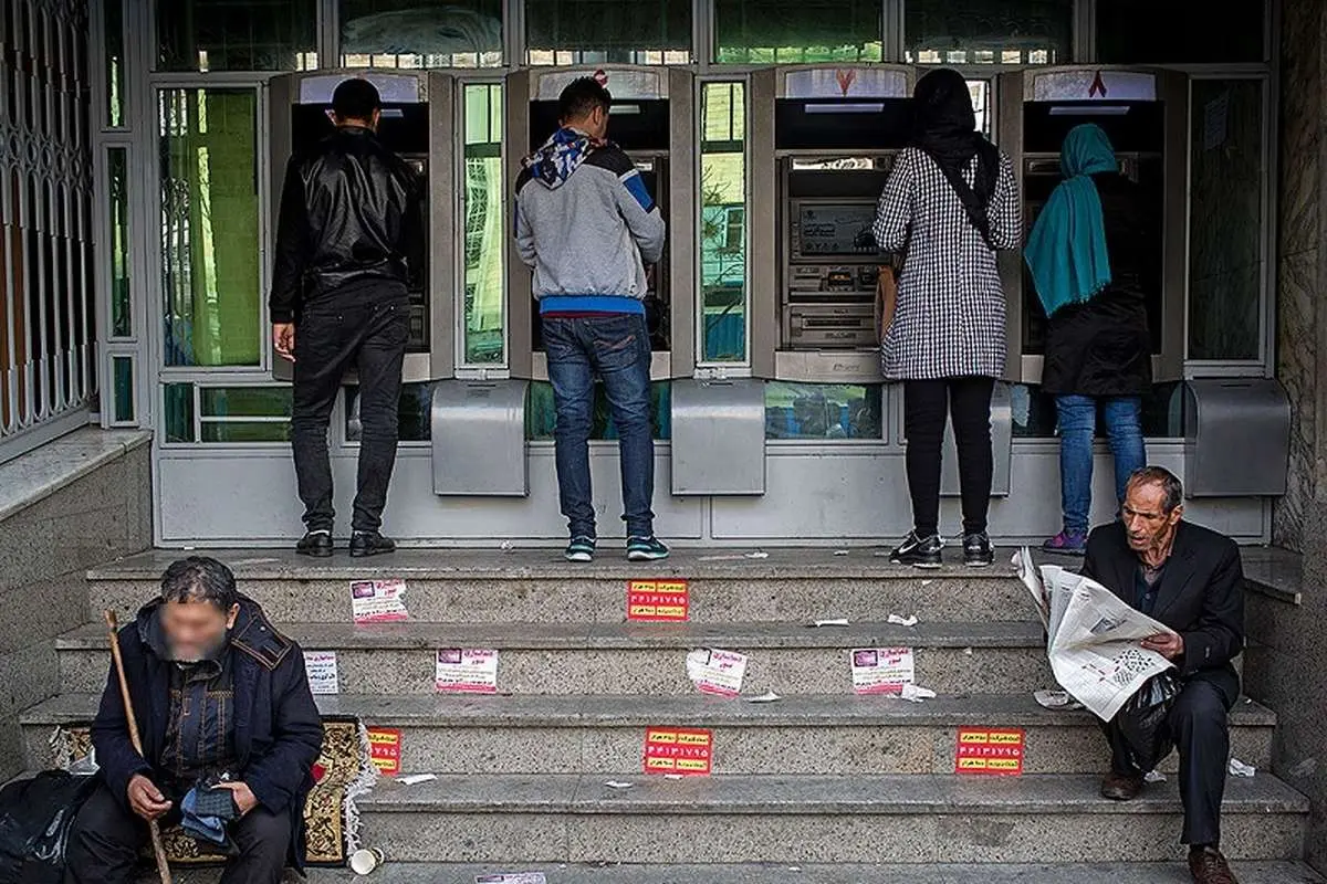 طبقه متوسط نابود شد؛ بیش از ۴۰ میلیون ایرانی زیر خط فقر