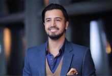 مهرداد صدیقیان به سوگ پدر نشست