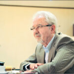 با تعداد زیادی «دولت سایه» روبرو هستیم | بودجه سامان نیابد و تحریم‌‌ها رفع نشود، پیش‌‌بینی خوبی از آینده نداریم