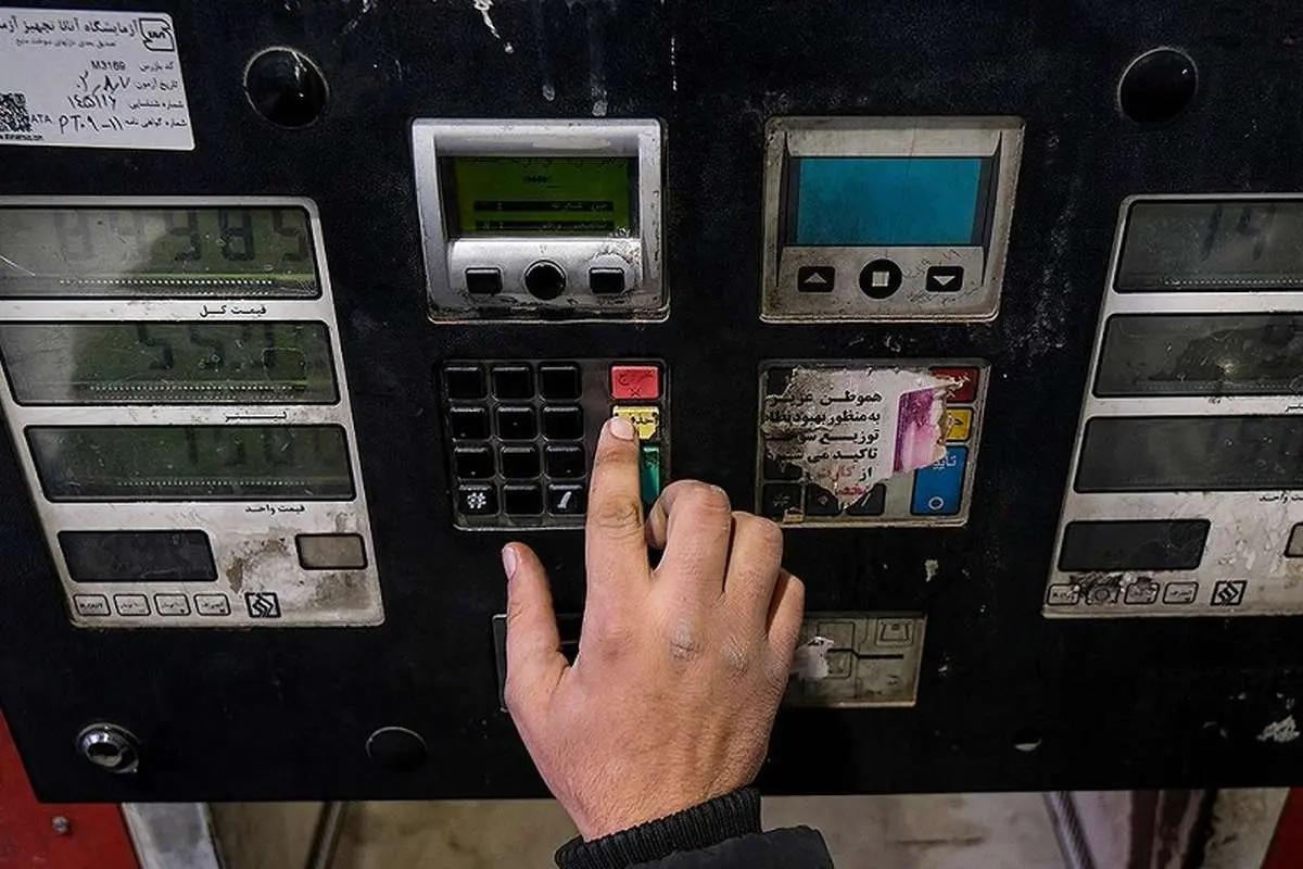 حذف سهمیه بنزین خودروهای نوشماره زیر یک میلیارد تومان منتفی شد