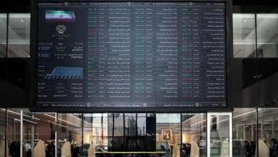 بازار سرمایه در مسیر اصلاحی؛ ریسک‌های سیاسی و کاهش سودآوری / بازار سرمایه ایران در حال تجربه یک اصلاح عمیق