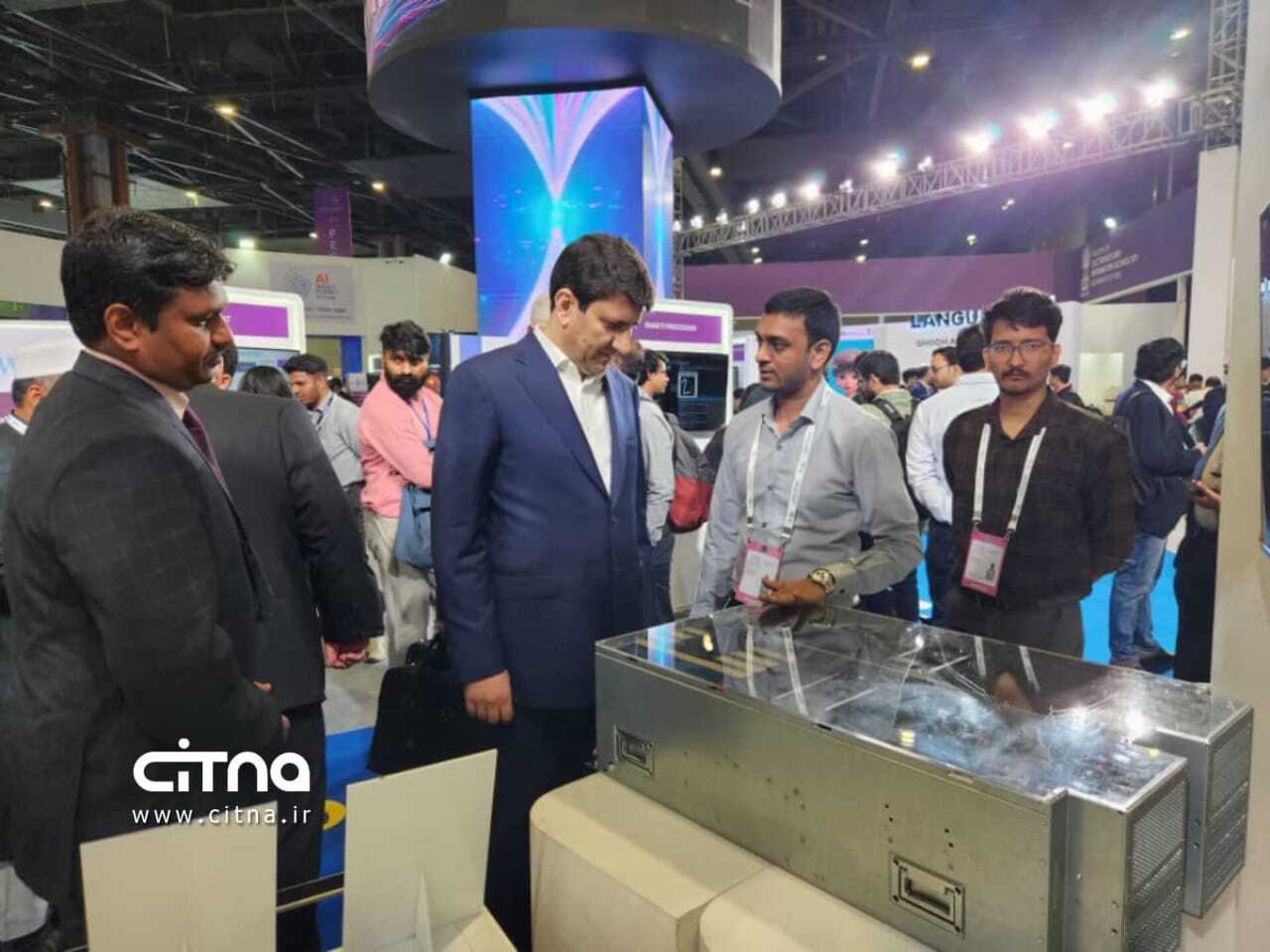 بازدید وزیر ارتباطات از نمایشگاه هوش مصنوعی هند بازدید وزیر ارتباطات از نمایشگاه هوش مصنوعی هند