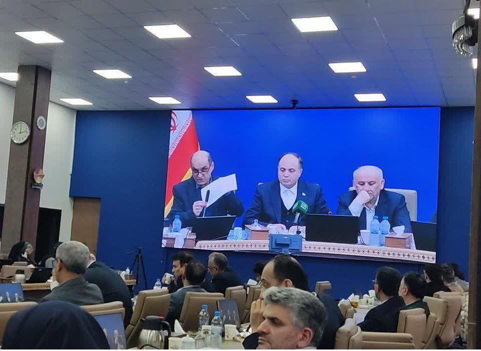تمرکززدایی و واگذاری اختیارات به استان‌ها موجب افزایش سرعت و کارآمدی در تأمین نهاده‌ها خواهد شد