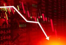 پایان نوار سبز بورس پس از ۸ هفته رشد متوالی / تنش سیاسی بازار را قرمز کرد