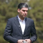 پاسخ تند مدیرعامل پرسپولیس به هاشمیان؛ قبل از اینجا، کجا سرمربیگری کردی؟