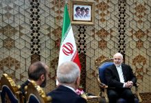 تصاویر: دیدار و گفت و گوی آرارات میرزویان با قالیباف
