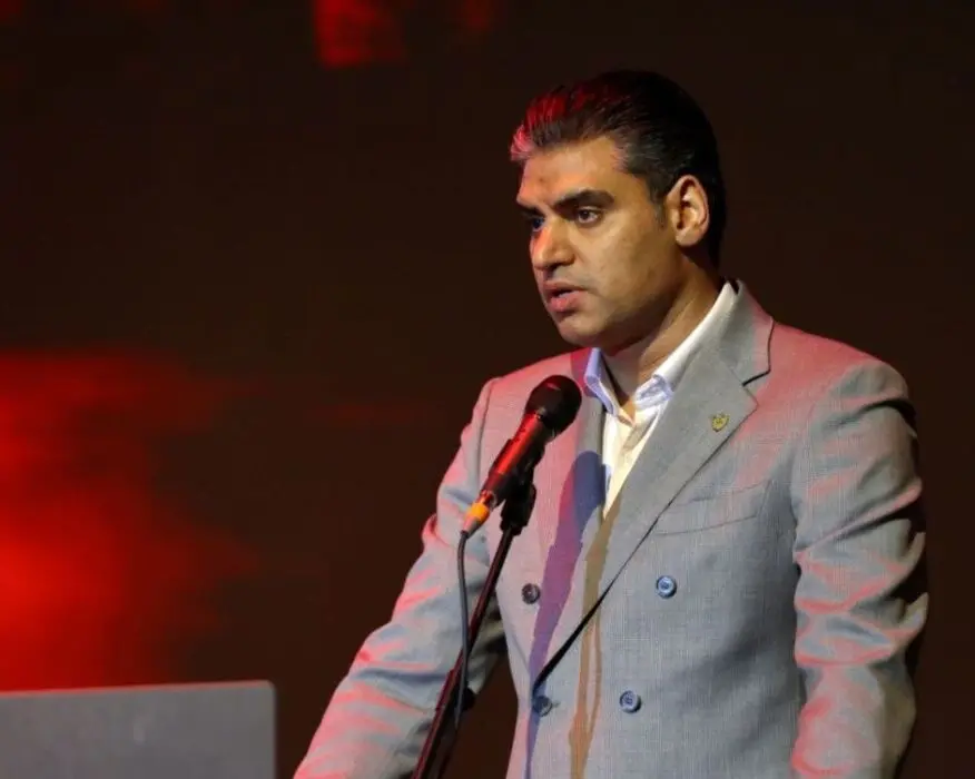 پرسپولیس ۸ زندانی را آزاد کرد